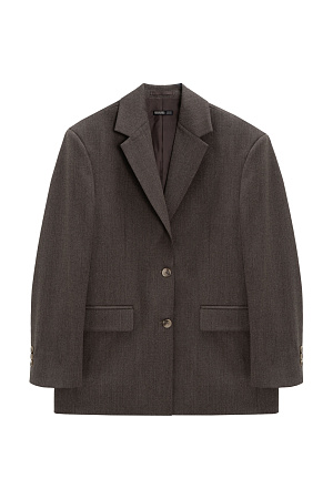 коричневый Классический жакет из фланели. Модель прямого кроя с лацканами и прорезными карманами с клапанами. Застежка на две пуговицы. Изделие на подкладке.