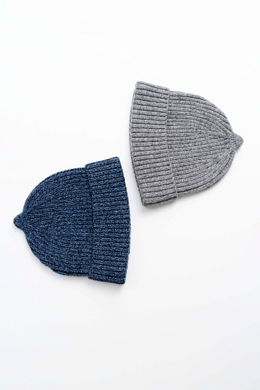 Шапка с отворотом