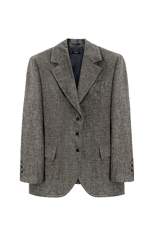 бежевый Однобортный жакет из 100% льна. Модель приталенного силуэта, с классическим английским воротником, нагрудным карманом, боковыми прорезными карманами с клапанами и отстрочкой контрастного цвета. Застежка на три пуговицы. Изделие без подкладки.