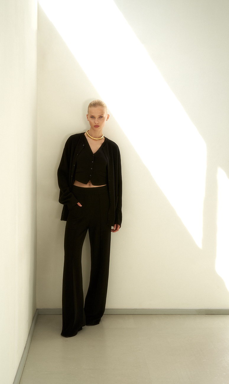 BRUSNIKA. Образ 4 из коллекции Fall collection