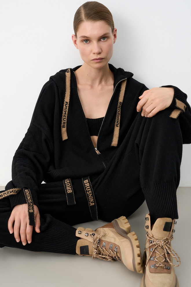 Трикотажное худи на молнии