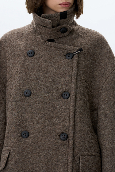 Двубортное пальто 