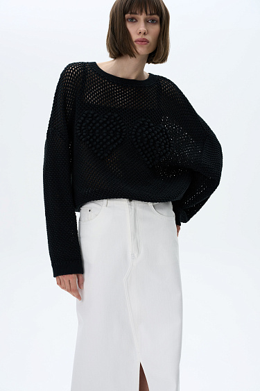 Джемпер с объемным орнаментом 