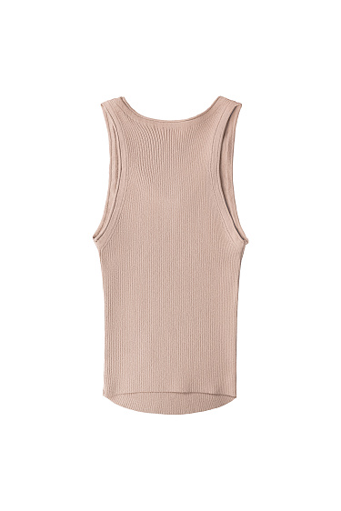 Трикотажная майка с глубоким вырезом