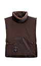 Жилет из экомеха с воротником-стойкой и карманом-кенгуру. Модель фиксируется по бокам на кнопки. Изделие выполнено на подкладке.