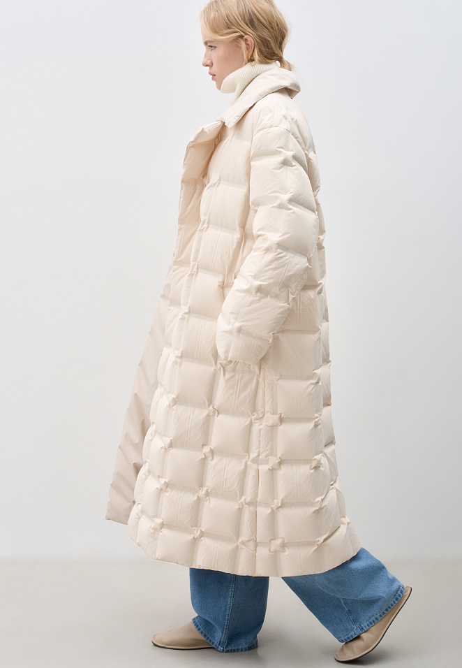 Двустороннее пальто с брендированным тиснением