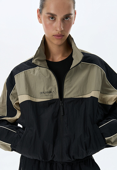 Олимпийка-колорблок из нейлона