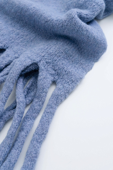 Шарф с бахромой 