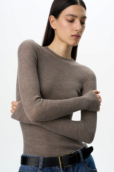 Цельновязанная водолазка из шерсти