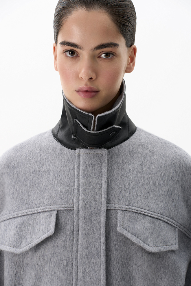 Куртка из 100% шерсти на кулиске