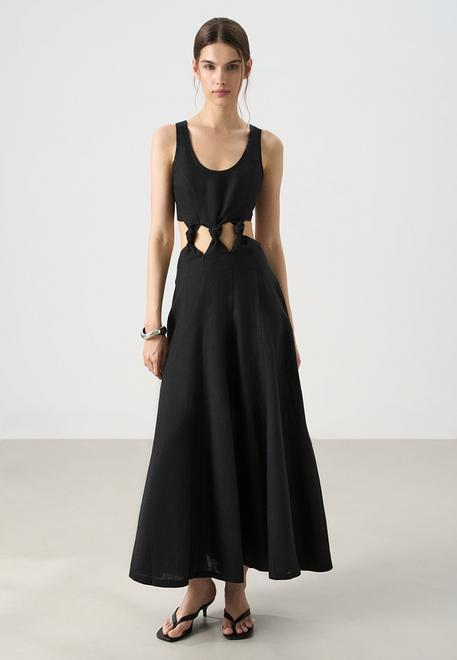 Платье из 100% льна 