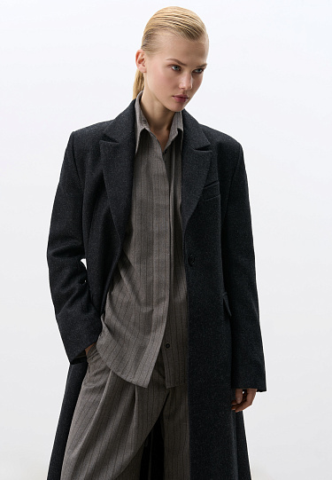 Однобортное шерстяное пальто