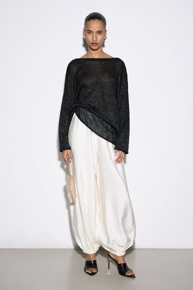 Широкие брюки-джоггеры