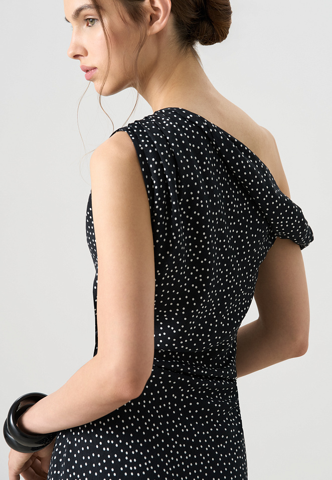 Платье в горошек из 100% креповой вискозы