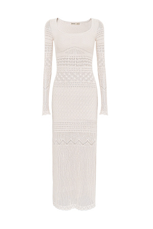 бежевый Трикотажное ажурное платье с геометрическими узорами длины миди. Модель с глубоким вырезом лодочкой, открывающим линию ключиц и длинными рукавами.&nbsp;&nbsp;