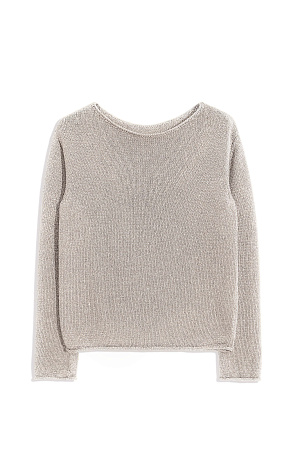 бежевый Лонгслив из вискозы с люрексом. Модель с вырезом-лодочкой и длинными рукавами. Манжеты рукавов и низ изделия декорированы валиками.&nbsp;&nbsp;