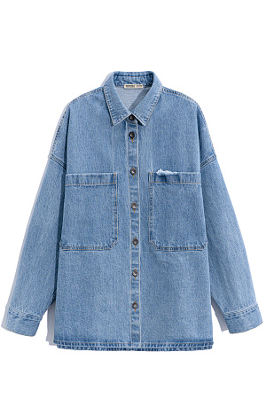 синий Джинсовая рубашка из 100% хлопка. Модель прямого силуэта с классическим отложным воротником, длинными рукавами и двумя большими нагрудными карманами. Застежка на металлические пуговицы.