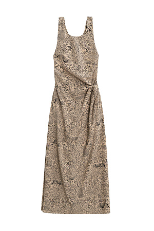 бежевый Принтованный сарафан с перекрутом на талии. Приталенная по крою модель в длине макси с круглым вырезом, открытой спиной и широкими перекрестными бретелями.