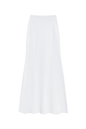 белый Трикотажная юбка длины макси из хлопка с добавлением вискозы. Модель прямого кроя с небольшим расклешением. Изделие с эластичным поясом на резинке.