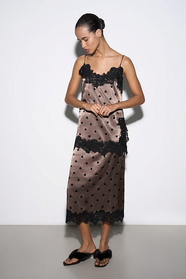 Атласная юбка в горох 