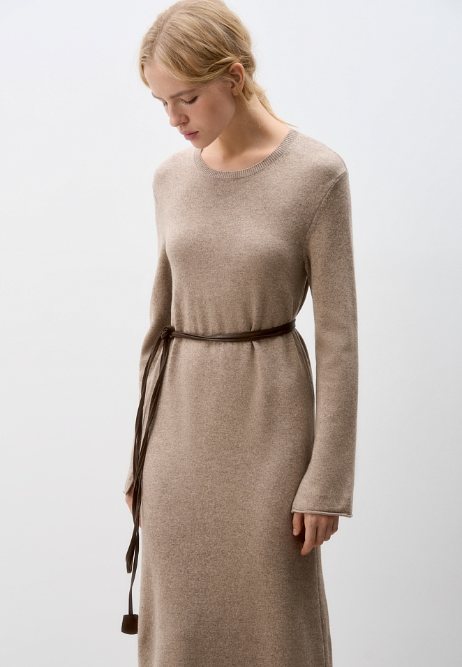 Трикотажное платье макси