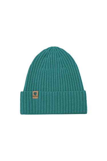 Цельновязаная шапка