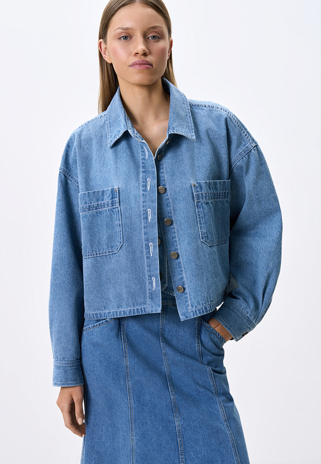 Укороченная джинсовая рубашка