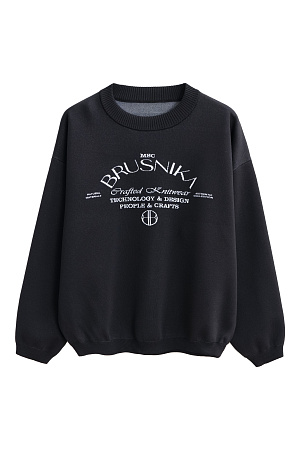 черный Трикотажный джемпер из вискозы. Модель свободного силуэта, с длинными рукавами, спущенной линией плеч и круглым вырезом горловины. Края выполнены в рубчик. Изделие декорировано брендированным жаккардом.