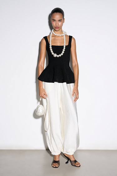 Корсет с баской