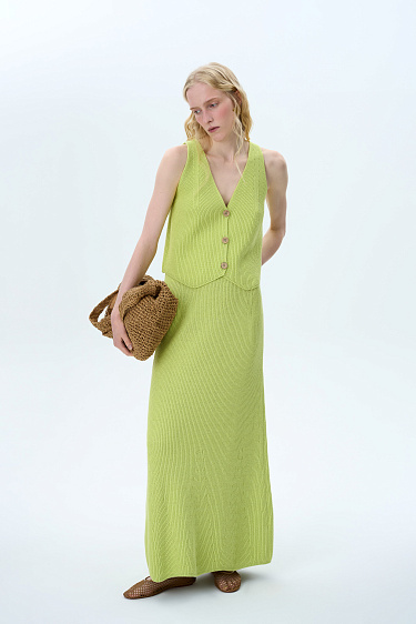 Жилет с V-образным вырезом