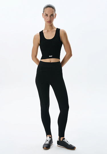 Топ с брендированным жаккардом