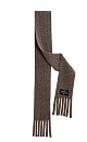 Трикотажный шарф в рубчик. Модель с бахромой и брендированным ярлыком. 