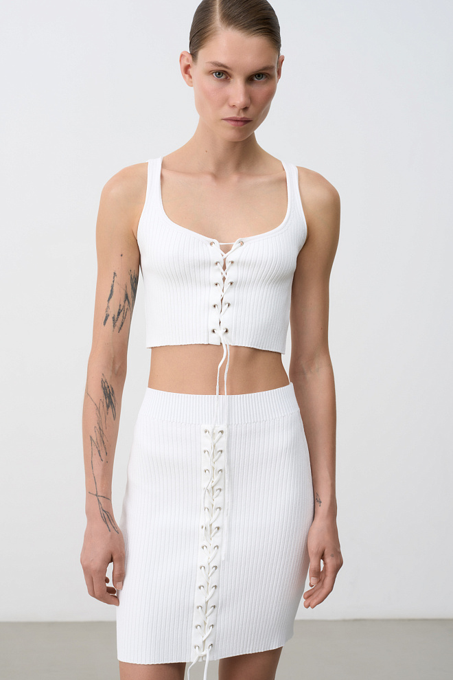 Юбка мини со шнуровкой